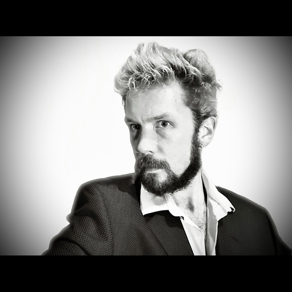 Meet your Posher, Daniel - Picture 11 of 16